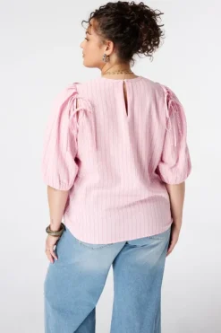 Blouse avec nœuds