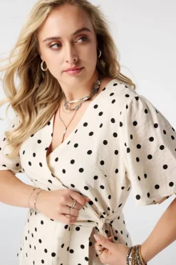 Blouse cache cœur à pois
