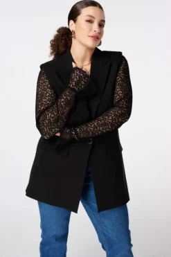Gilet sans manches à boutons
