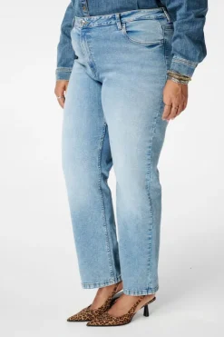 Jean straight leg LILY
