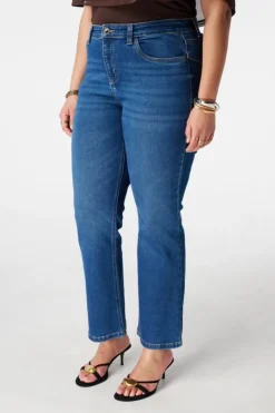 Jean straight leg à taille mi-haute