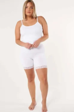 Legging court avec dentelle