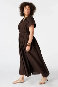 Robe maxi avec ceinture