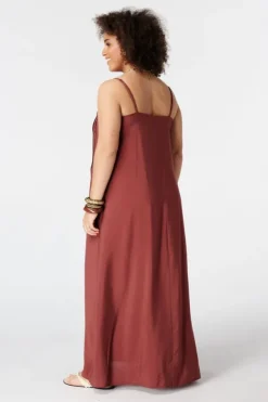 Robe maxi sans manches