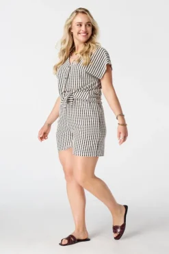 Short bouclé avec imprimé