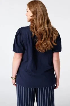 Top avec manches bouffantes