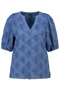 Top avec structure florale