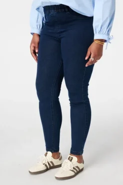 Tregging avec un look denim