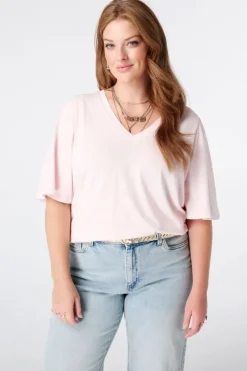 T shirt avec col en V