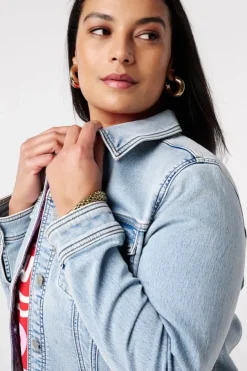 Veste en jean avec fermeture à boutons